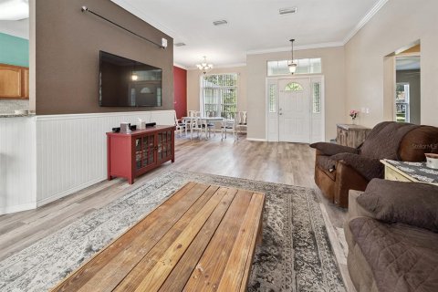 Casa en venta en Fort White, Florida, 3 dormitorios, 150.32 m2 № 1917788 - foto 9