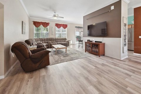 Casa en venta en Fort White, Florida, 3 dormitorios, 150.32 m2 № 1917788 - foto 4