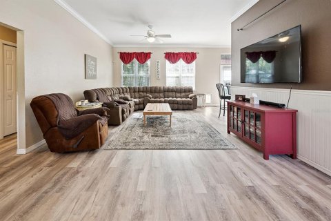Casa en venta en Fort White, Florida, 3 dormitorios, 150.32 m2 № 1917788 - foto 5