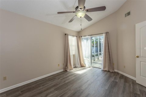 House in Palm Coast, Florida 4 bedrooms, 159.98 sq.m. № 2339696 - photo 12