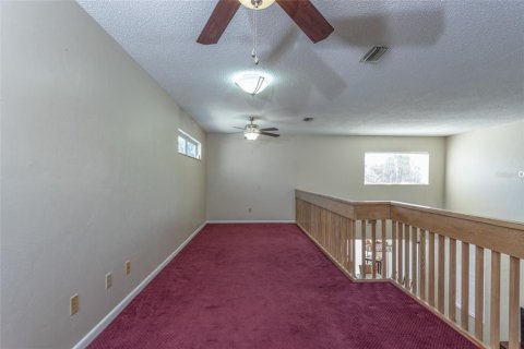 House in Palm Coast, Florida 4 bedrooms, 159.98 sq.m. № 2339696 - photo 16
