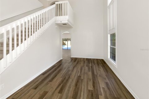 House in Orlando, Florida 4 bedrooms, 237.74 sq.m. № 1615124 - photo 3