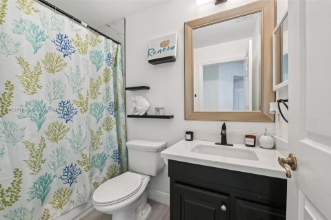 Casa en venta en Sunrise, Florida, 3 dormitorios, 137.87 m2 № 1895840 - foto 24