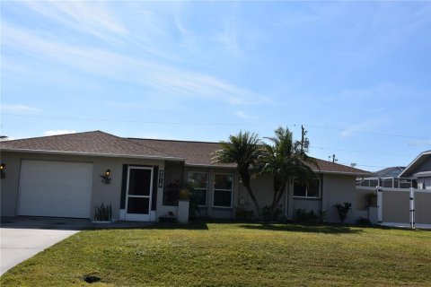 Villa ou maison à vendre à Englewood, Floride: 2 chambres, 121.33 m2 № 2233520 - photo 2