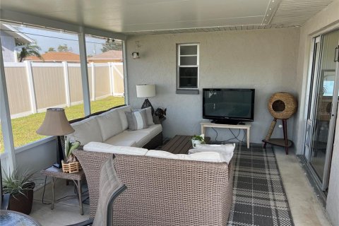 Villa ou maison à vendre à Englewood, Floride: 2 chambres, 121.33 m2 № 2233520 - photo 23