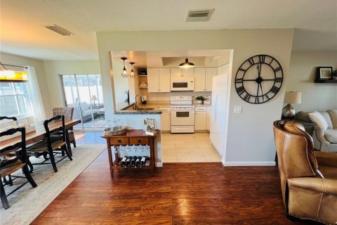 Villa ou maison à vendre à Englewood, Floride: 2 chambres, 121.33 m2 № 2233520 - photo 11