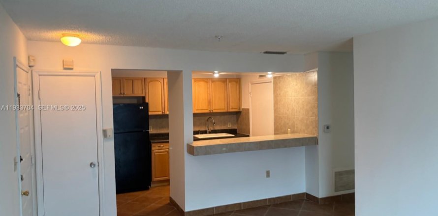 Кондоминиум с 2 спальнями в Бойнтон-Бич, Флорида № 1991960