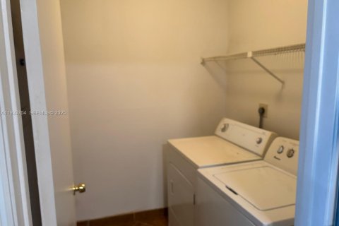 Снять в аренду кондоминиум в Бойнтон-Бич, Флорида 2 спальни, 70.42м2, № 1991960 - фото 14