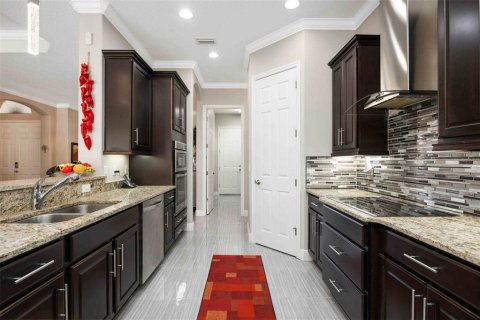 Villa ou maison à vendre à Bradenton, Floride: 3 chambres, 258.92 m2 № 1876734 - photo 24