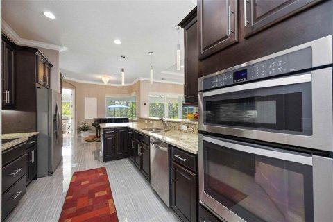 Villa ou maison à vendre à Bradenton, Floride: 3 chambres, 258.92 m2 № 1876734 - photo 19
