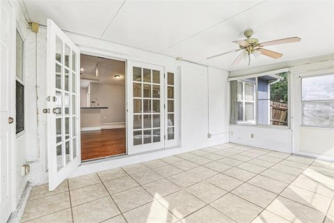 Villa ou maison à vendre à Orlando, Floride: 4 chambres, 154.4 m2 № 2416829 - photo 24
