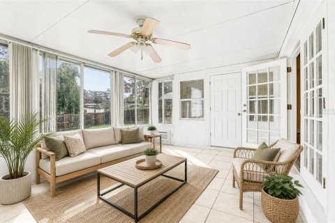 Villa ou maison à vendre à Orlando, Floride: 4 chambres, 154.4 m2 № 2416829 - photo 8