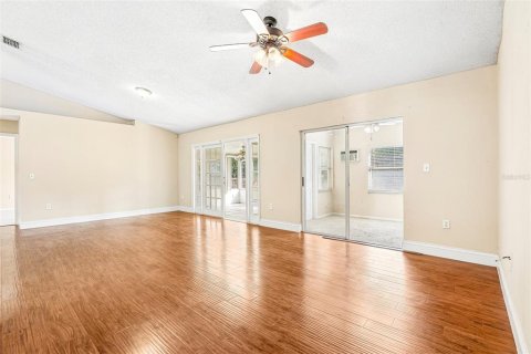 Villa ou maison à vendre à Orlando, Floride: 4 chambres, 154.4 m2 № 2416829 - photo 22