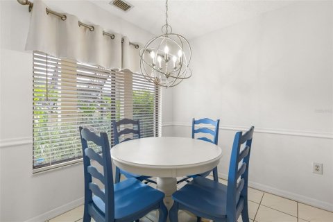 Condo in Palm Harbor, Florida, 3 bedrooms  № 2334016 - photo 7