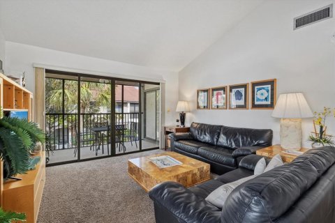 Condo in Sarasota, Florida, 2 bedrooms  № 1679421 - photo 6