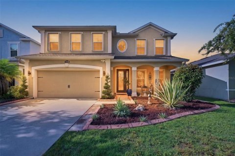 House in Riverview, Florida 5 bedrooms, 287.25 sq.m. № 2315272