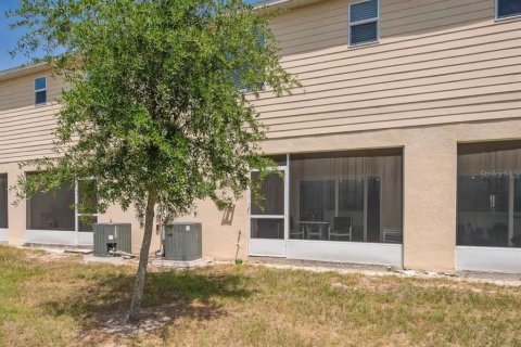 Townhouse in Kissimmee, Florida 3 bedrooms, 163.69 sq.m. № 2379760 - photo 11