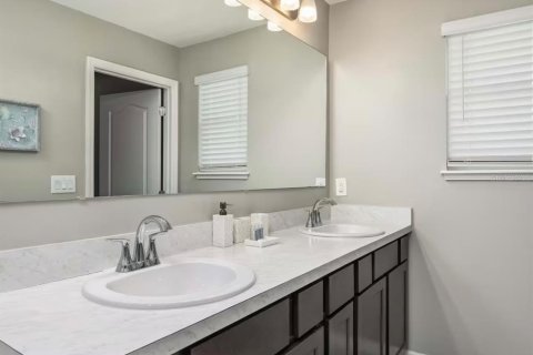 Townhouse in Kissimmee, Florida 3 bedrooms, 163.69 sq.m. № 2379760 - photo 17