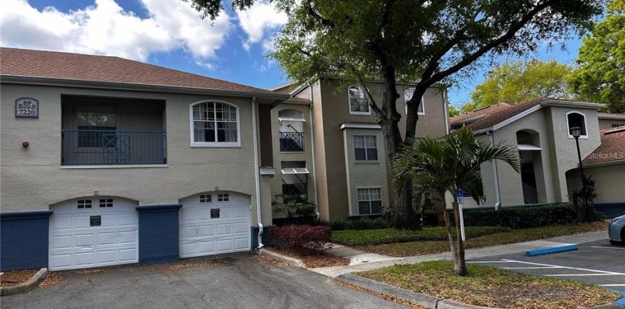 Condominio en Orlando, Florida, 2 dormitorios № 2147681
