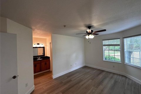 Condominio en alquiler en Orlando, Florida, 2 dormitorios, 94.85 m2 № 2147681 - foto 22