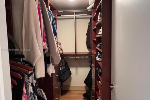Снять в аренду кондоминиум в Авентура, Флорида 4 спальни, 265.7м2, № 1770405 - фото 14
