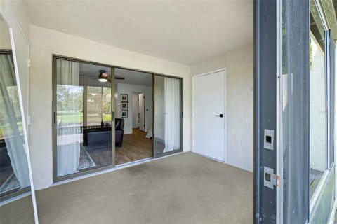 Condo in Tampa, Florida, 4 rooms  № 1626269 - photo 25