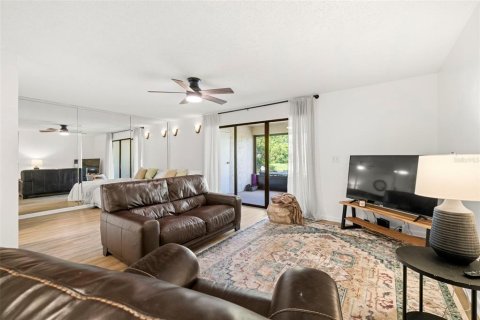 Condo in Tampa, Florida, 4 rooms  № 1626269 - photo 5