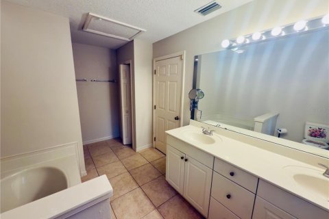 House in Ocala, Florida 3 bedrooms, 178.74 sq.m. № 1724112 - photo 28