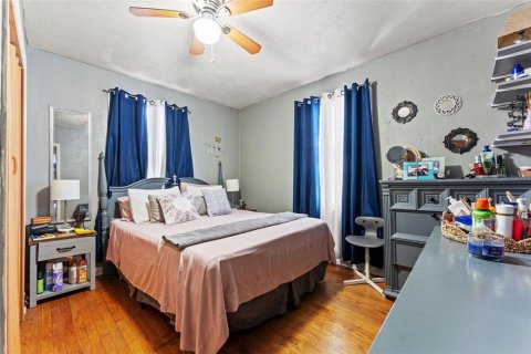 House in Jacksonville, Florida 4 bedrooms, 129.97 sq.m. № 1632412 - photo 19