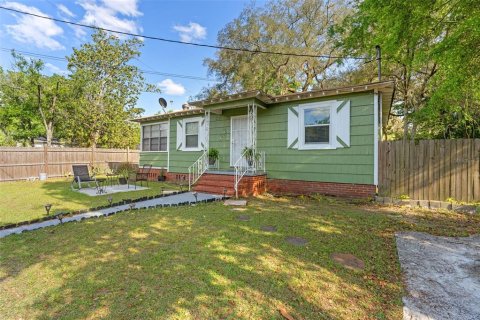 House in Jacksonville, Florida 4 bedrooms, 129.97 sq.m. № 1632412 - photo 4
