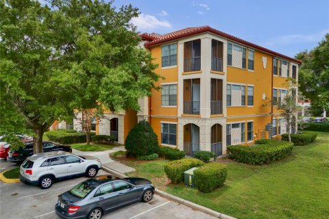 Condo in Orlando, Florida, 1 bedroom  № 2267328 - photo 6