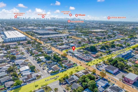 Купить коммерческую недвижимость в Хайалиа, Флорида № 2044661 - фото 3