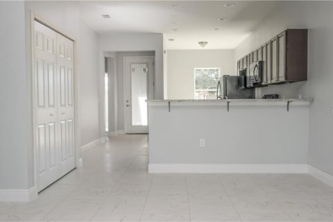 Apartment in Kissimmee, Florida 3 bedrooms, 111.48 sq.m. № 2228513 - photo 4