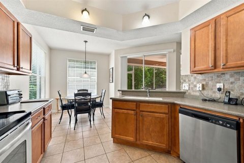 Villa ou maison à vendre à Clearwater, Floride: 2 chambres, 152.17 m2 № 2410674 - photo 16