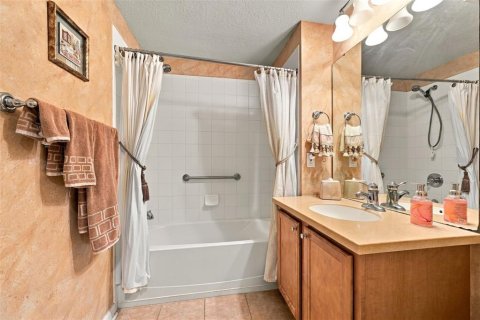 Villa ou maison à vendre à Clearwater, Floride: 2 chambres, 152.17 m2 № 2410674 - photo 25
