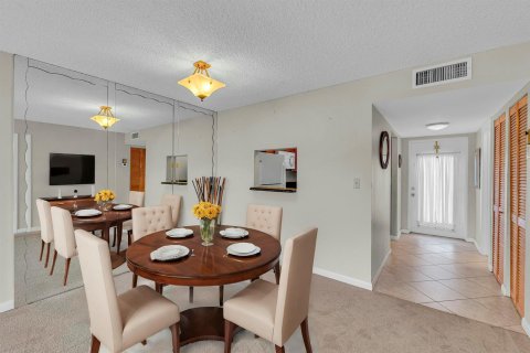 Купить кондоминиум в Санрайз, Флорида 4 комнаты, 69.68м2, № 2146351 - фото 24