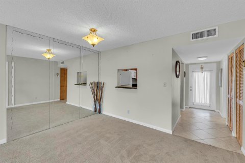 Купить кондоминиум в Санрайз, Флорида 4 комнаты, 69.68м2, № 2146351 - фото 25