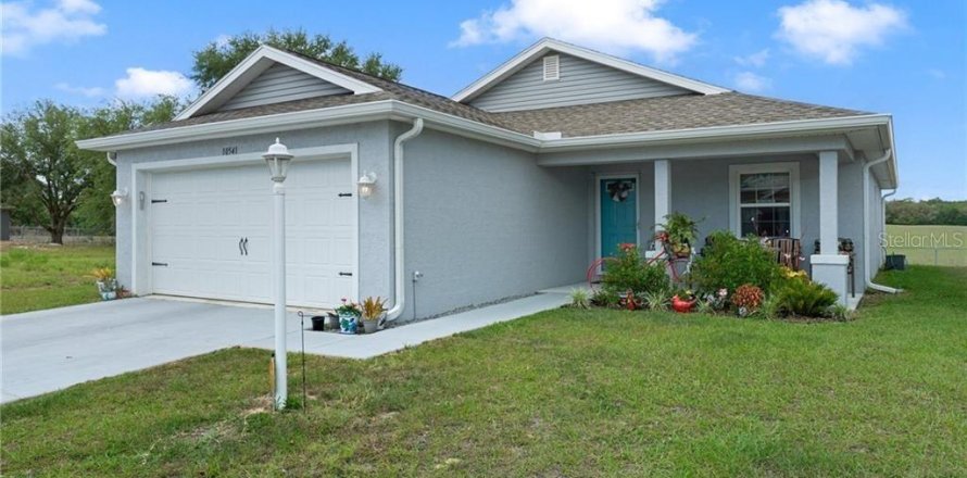 Villa ou maison à Floral City, Floride 3 chambres, 117.06 m2 № 1639764