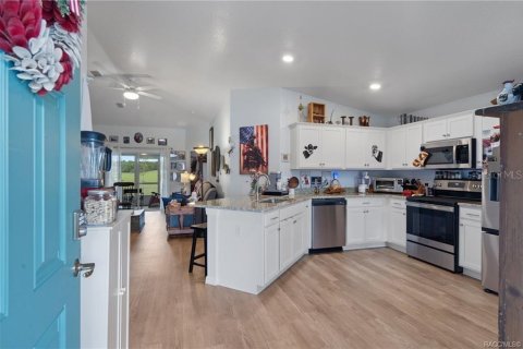 Villa ou maison à vendre à Floral City, Floride: 3 chambres, 117.06 m2 № 1639764 - photo 5