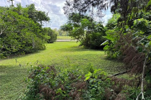House in Tampa, Florida 2 bedrooms, 109.25 sq.m. № 1879703 - photo 2