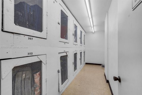 Купить кондоминиум в Халландейл-Бич, Флорида 2 спальни, 130.06м2, № 2079288 - фото 21