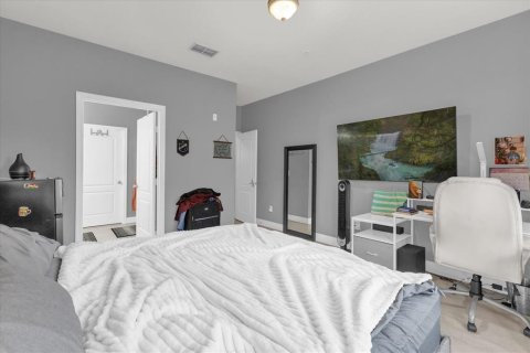 Condominio en venta en Orlando, Florida, 4 dormitorios, 150.5 m2 № 1765677 - foto 19