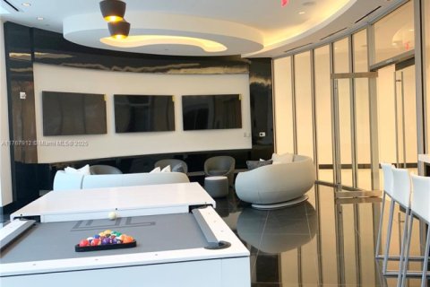 Купить кондоминиум в Майами, Флорида 2 спальни, 116.5м2, № 1983308 - фото 3