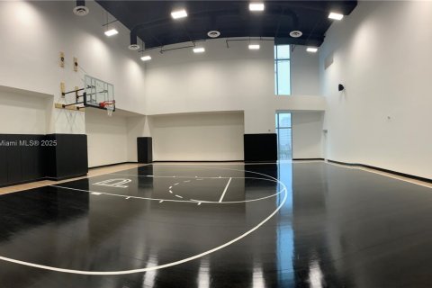 Купить кондоминиум в Майами, Флорида 2 спальни, 116.5м2, № 1983308 - фото 6