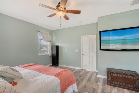 House in Parrish, Florida 4 bedrooms, 304.25 sq.m. № 1849900 - photo 16