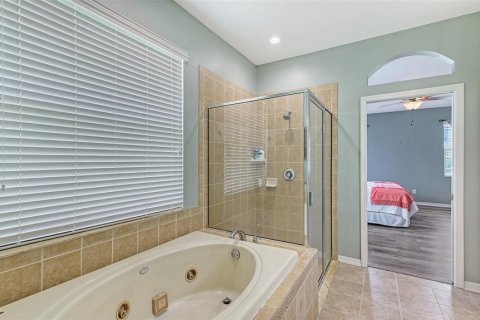 House in Parrish, Florida 4 bedrooms, 304.25 sq.m. № 1849900 - photo 18