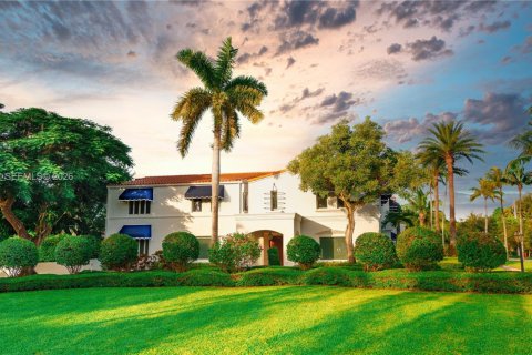 Купить виллу или дом в Корал-Гейблс, Флорида 7 спален, 994.61м2, № 2051078 - фото 5
