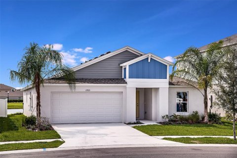 House in Zephyrhills, Florida 4 bedrooms, 171.87 sq.m. № 2308207