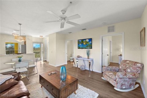 Condo in Punta Gorda, Florida, 2 bedrooms  № 1718085 - photo 8