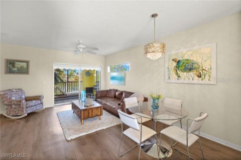 Condo in Punta Gorda, Florida, 2 bedrooms  № 1718085 - photo 9